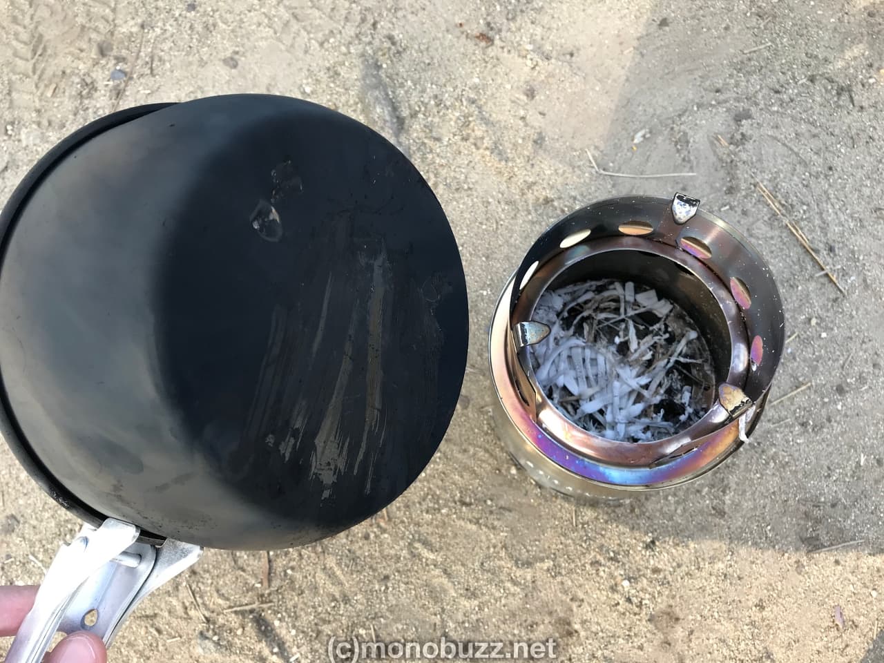 鍋の煤
